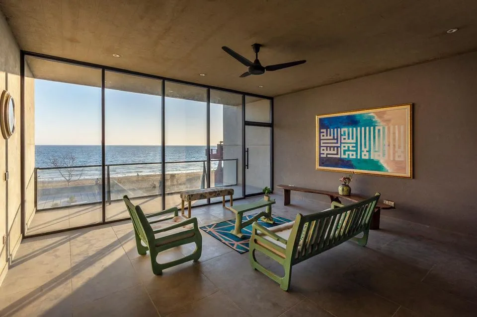 Beach Hut of AY