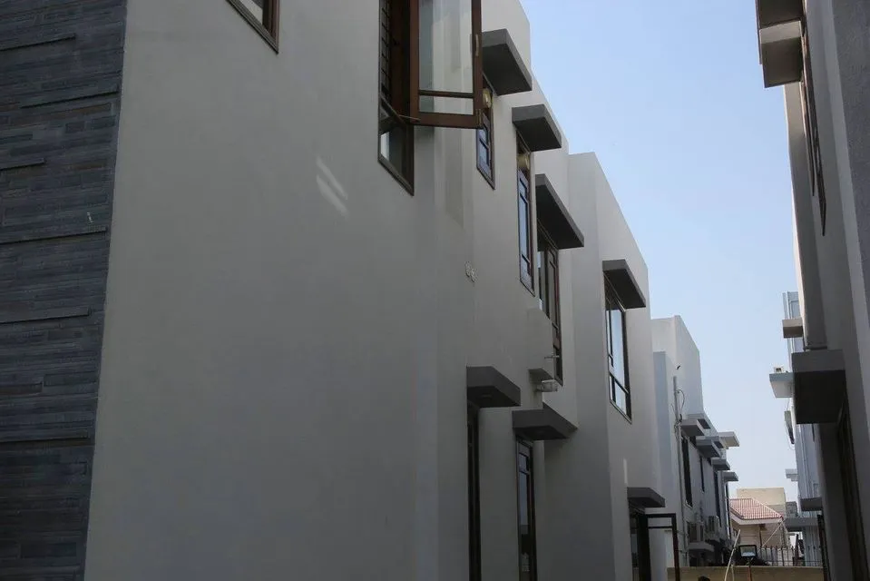 N & R Motiwala Residence