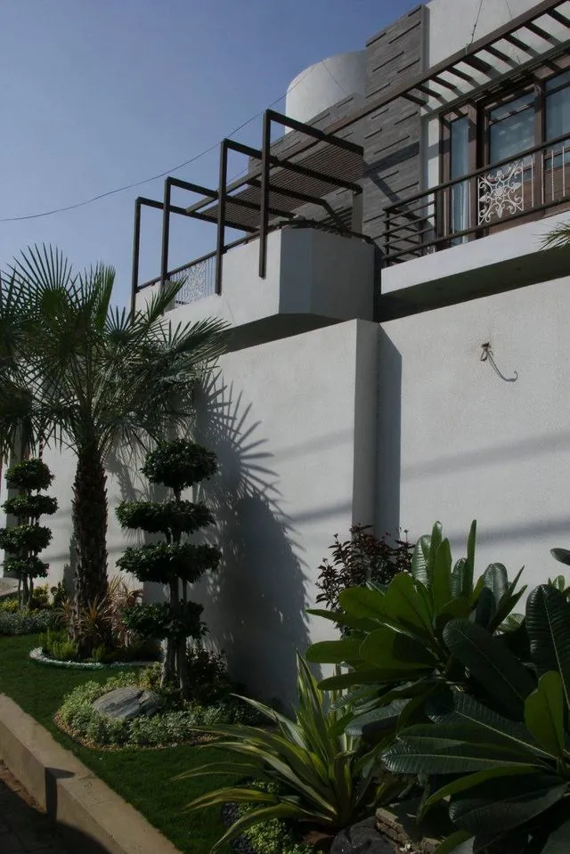 N & R Motiwala Residence