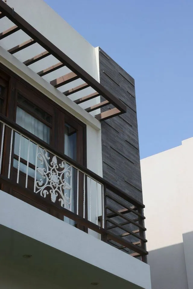 N & R Motiwala Residence