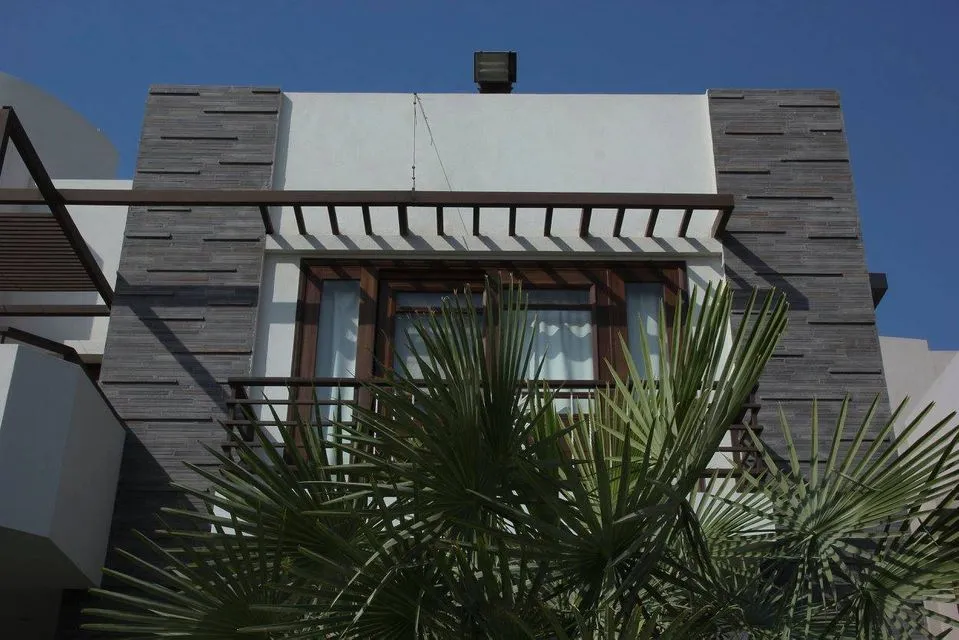 N & R Motiwala Residence